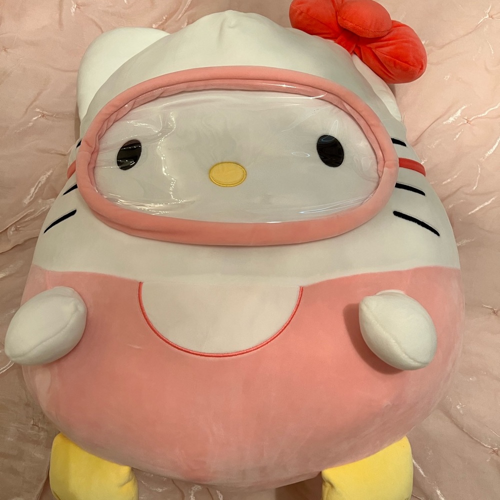 Squishmallows 20" Hello Kitty Scuba
